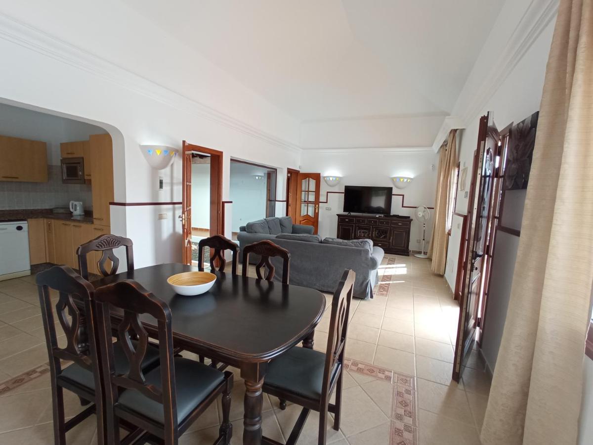 Villa Marta Плая Бланка Екстериор снимка